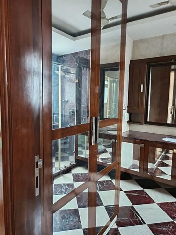 Attached Bathroom in 4 BHK Apartment at Greater Kailash ii – for Rent