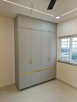 Room in 2 BHK Apartment at My Home Sayuk, Tellapur – for Rent