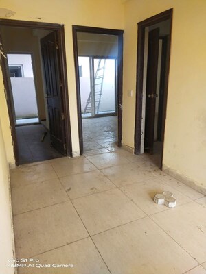 Room in 2 BHK Apartment at Wave Hitech City, Wave City – for Rent