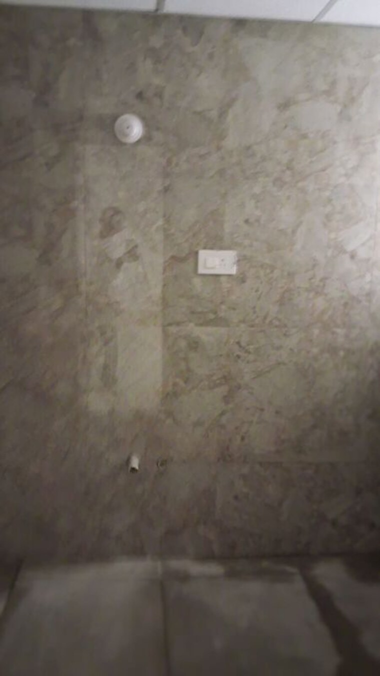 Bathroom, srinivasa-nilayam-beeramguda 5 Bedroom 4400 Sq.Ft. Apartment In Beeramguda Hyderabad 9855001