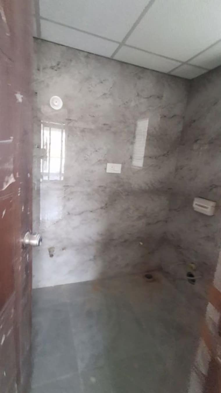 Bathroom, srinivasa-nilayam-beeramguda 5 Bedroom 4400 Sq.Ft. Apartment In Beeramguda Hyderabad 9855001