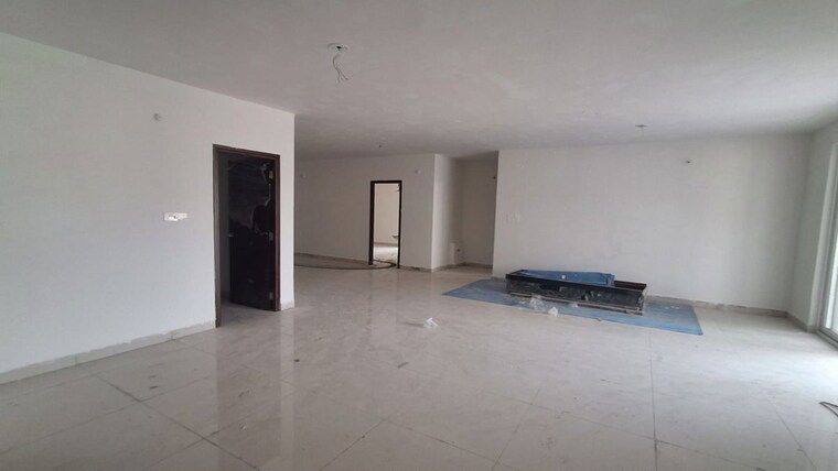 Room, srinivasa-nilayam-beeramguda 5 Bedroom 4400 Sq.Ft. Apartment In Beeramguda Hyderabad 9855001