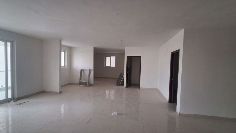 Room, srinivasa-nilayam-beeramguda 5 Bedroom 4400 Sq.Ft. Apartment In Beeramguda Hyderabad 9855001