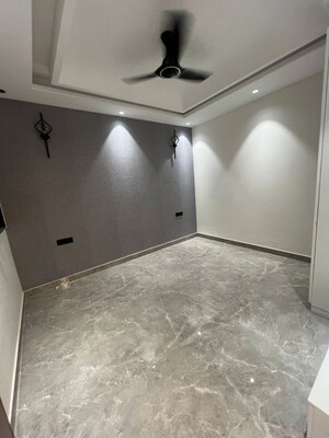 Room in 4 BHK Apartment at Ansal API Esencia, Sector 67 – for Sale