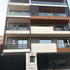 4 BHK + Pooja Room,Servant Room,Study Room,Extra Room Builder Floor For Sale in Sector 4