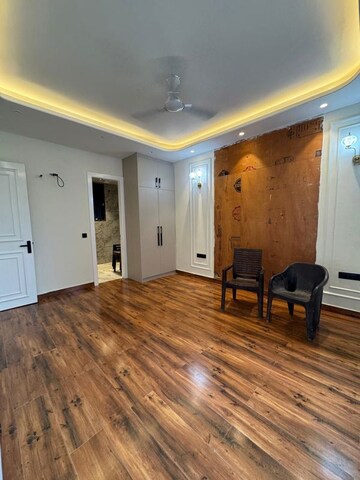 Room in 4 BHK Builder Floor at Ansal API Esencia, Sector 67 – for Sale