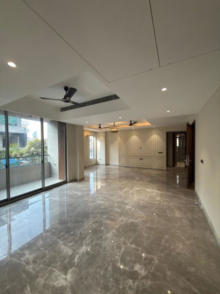 Room, nirvana country 4 Bedroom 3240 Sq.Ft. Builder Floor In Nirvana Country Gurgaon 9855044