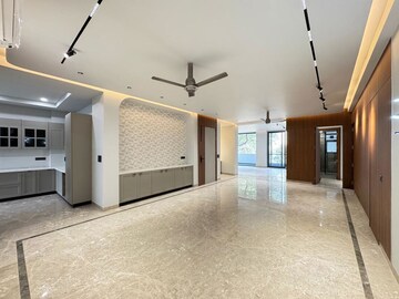 4 BHK Builder Floor For Sale in Emaar Marbella, Sector 66