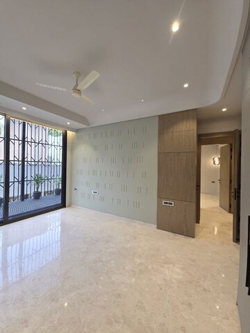 4 BHK Builder Floor For Sale in Emaar Marbella, Sector 66