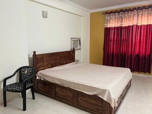 Bedroom in 3 BHK Apartment at Arif Metro City, Balmikinagar – for Rent