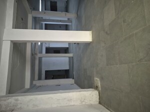  Warehouse – Exterior View View at Mayur Vihar - for Rent