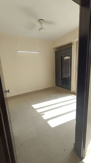 Room in 1 BHK Apartment at Aditya Celebrity Homes, Sector 76 – for Rent