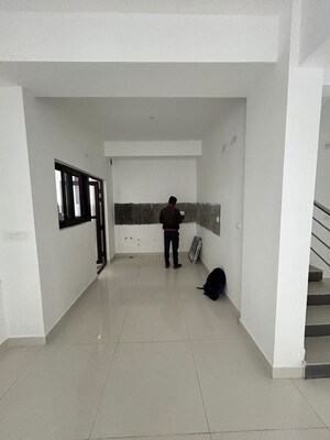 Room in 4 BHK Villa at Shriram Chirping Grove, Sarjapur Road – for Sale