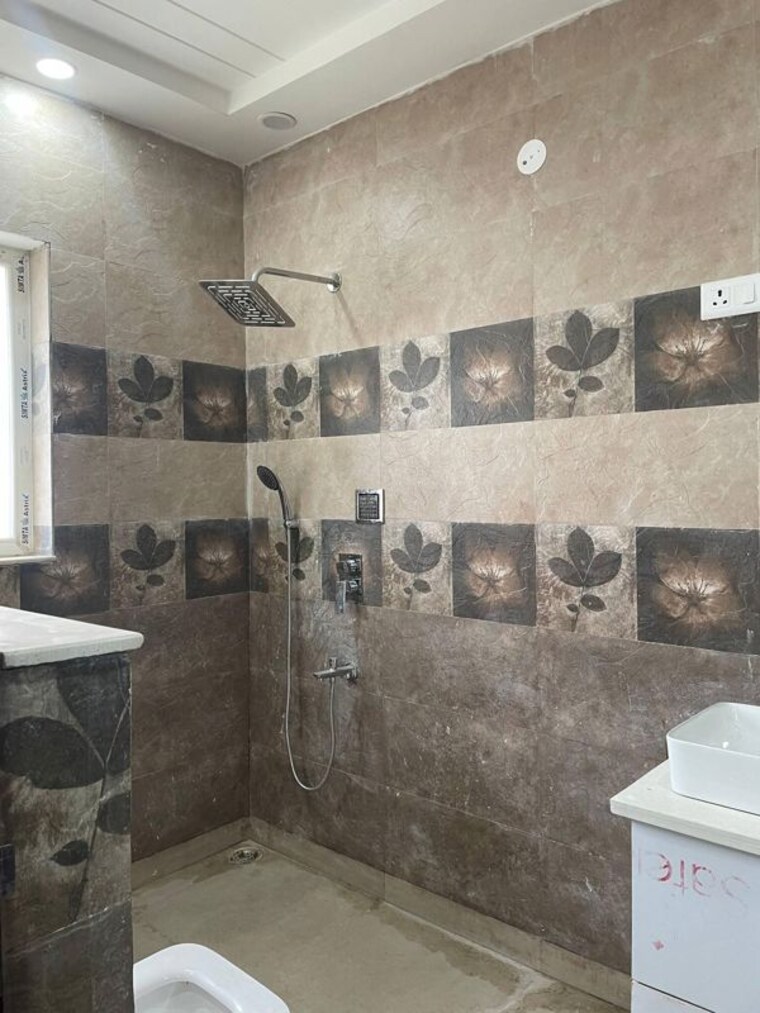 Bathroom, mahindra-aura 3 Bedroom 1956 Sq.Ft. Apartment In Sector 110a Gurgaon 9855138