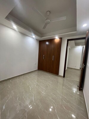 Room in 2 BHK Builder Floor at Chattarpur – for Rent