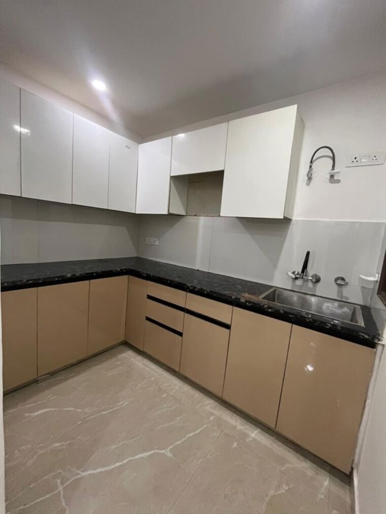 Kitchen, chattarpur 2 Bedroom 900 Sq.Ft. Builder Floor In Chattarpur Delhi 9855146