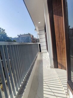 1 BHK + Extra Room Builder Floor For Rent in Risland Sky Mansion