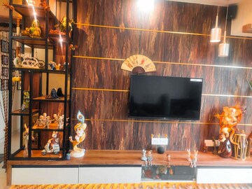 Living Room in 2 BHK Apartment at Vikhroli East – for Rent