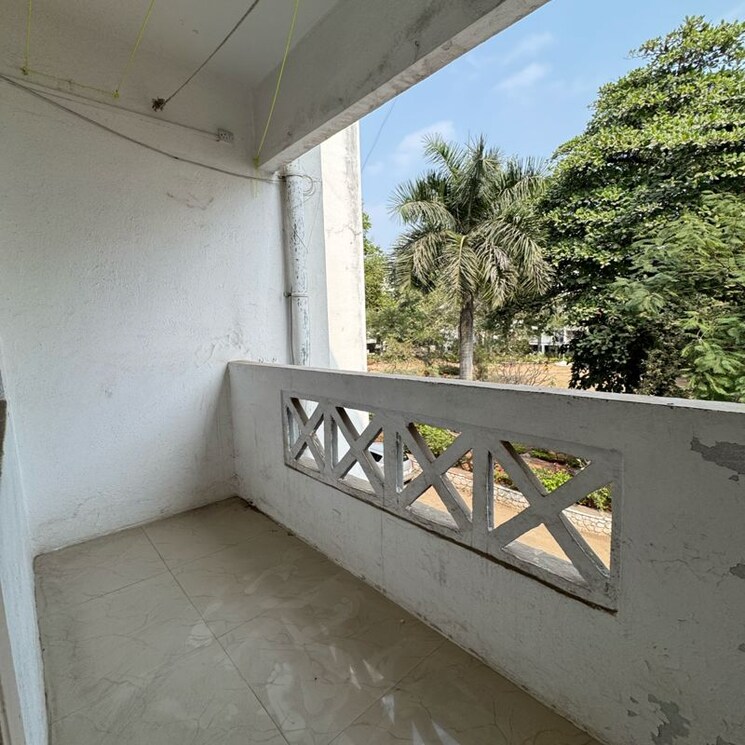 Balcony, mantri-aangan 1 Bedroom 500 Sq.Ft. Apartment In Mundhwa Road Pune 9855182