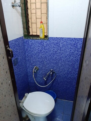 Furnished Amenities in 1 BHK Apartment at Suchidham Complex, Goregaon East – for Rent