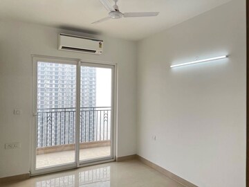 Room in 3 BHK Apartment at ATS Homekraft Pious Hideaways, Sector 150 – for Rent