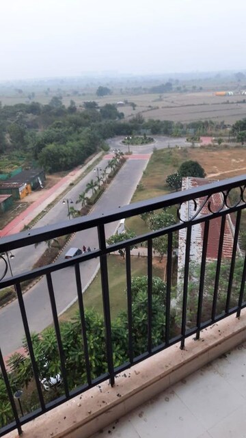 Balcony in 2 BHK Apartment at Gaur Yamuna City 16th Park View, Gaur Yamuna City – for Rent