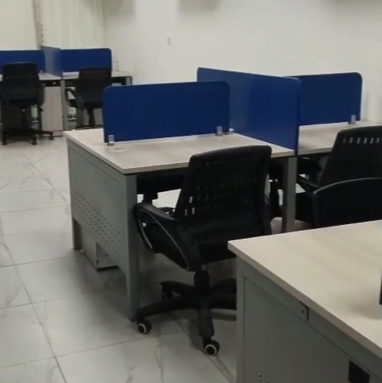 Team Area, advant-navis-business-park Commercial Office Space 2100 Sq.Ft. In Sector 142 Noida 9855212