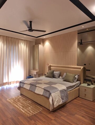 Master Bedroom in 3 BHK Builder Floor at Greater Kailash I – for Rent