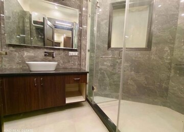 Attached Bathroom in 4 BHK Builder Floor at Greater Kailash Part 3 – for Rent