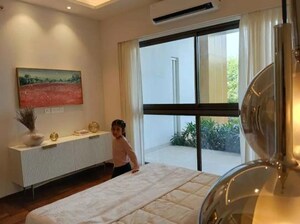 Master Bedroom in 3 BHK Builder Floor at Greater Kailash ii – for Rent