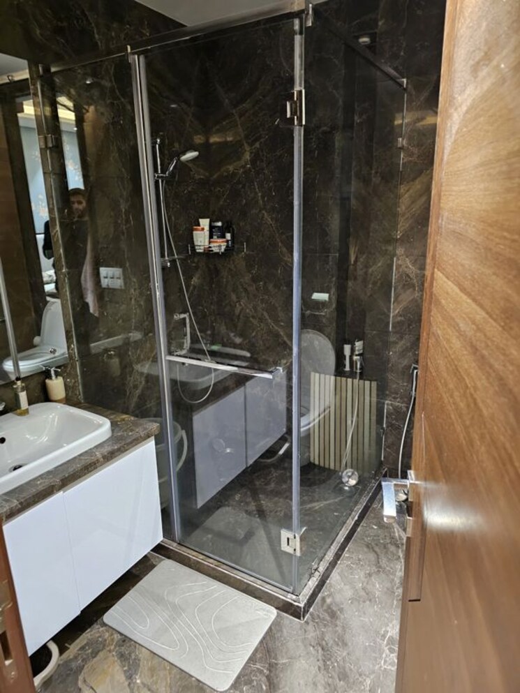 Attached Bathroom, greater kailash i 4 Bedroom 3750 Sq.Ft. Builder Floor In Greater Kailash I Delhi 9855230