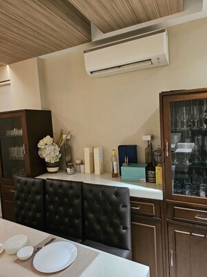  4 BHK Builder Floor at Greater Kailash I – for Rent