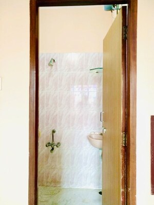 Bathroom in 2 BHK Apartment at Egmore – for Rent