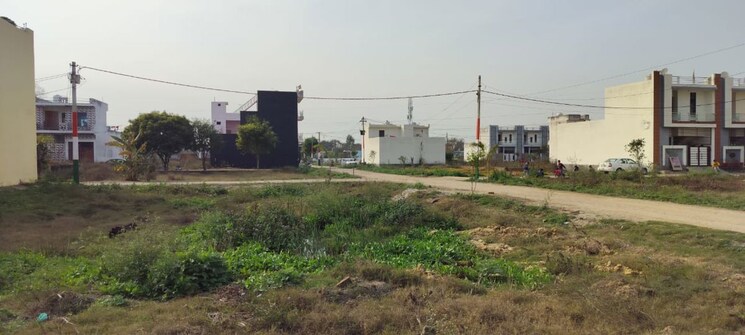 undefined, modipuram  122 Sq.Yd. Plot In Modipuram Meerut 9855238