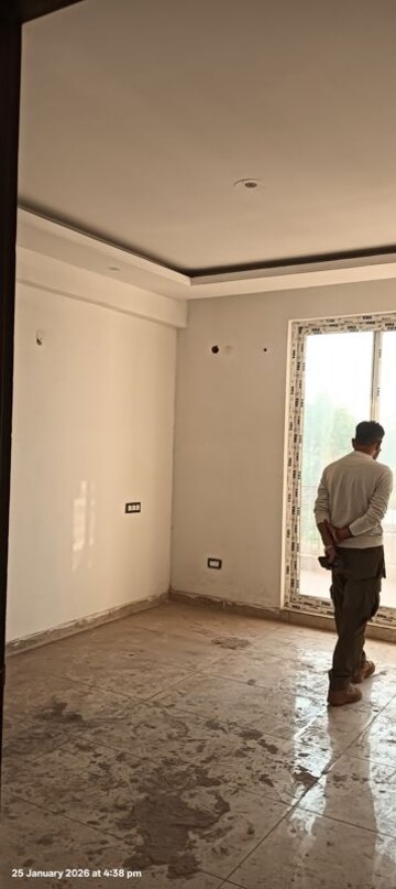 Room in 4 BHK Apartment at GVT Beliston Avenue, Dhakoli – for Sale