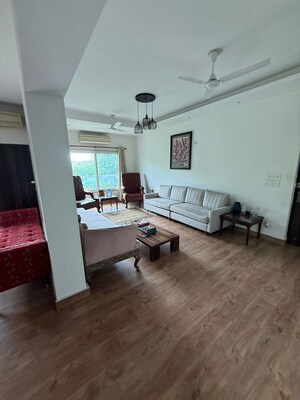 Parking in 5 BHK Apartment at Vasant Kunj – for Sale