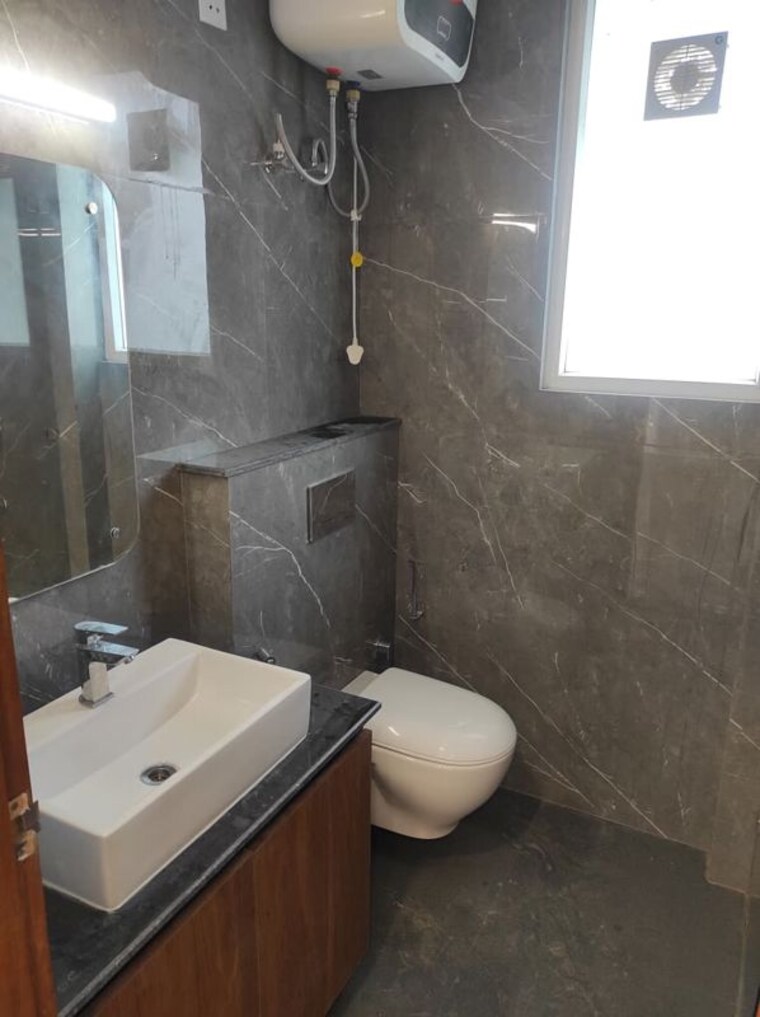 Bathroom, birla-evam 2 Bedroom 707 Sq.Ft. Apartment In Manjri Budruk Pune 9855259