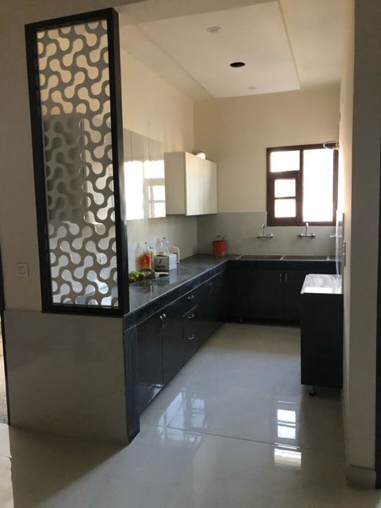 Kitchen, dhakoli 3 Bedroom 122 Sq.Yd. Builder Floor In Dhakoli Zirakpur 9855267