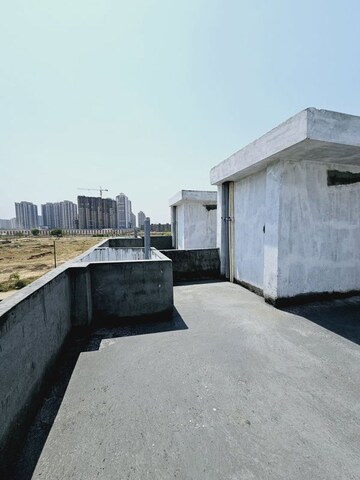  Plot – Exterior View View at Ravi Enclave Noida, Sector 87 - for Sale