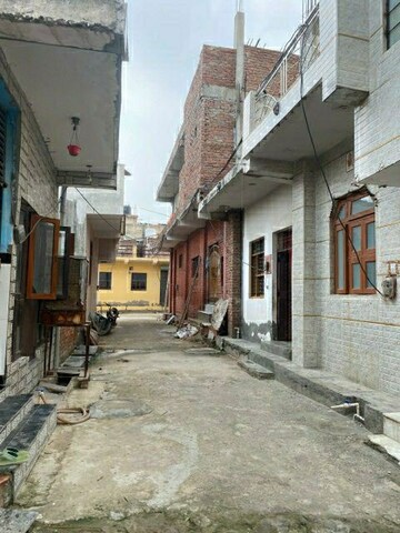  Plot – Exterior View View at Ravi Enclave Noida, Sector 87 - for Sale