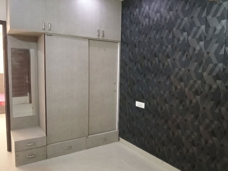 Room, dhakoli 2 Bedroom 100 Sq.Yd. Builder Floor In Dhakoli Zirakpur 9855270