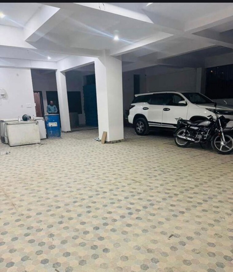  Parking, srishti-residency-arjunganj 2 Bedroom 2000 Sq.Ft. Villa In Arjunganj Lucknow 9855274