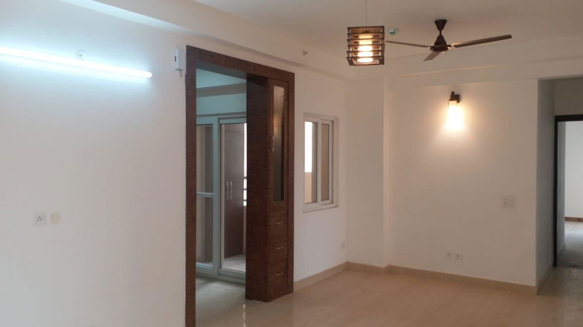 4 BHK + Pooja Room,Servant Room 3065 Sq.Ft. Apartment in Purvanchal Royal City