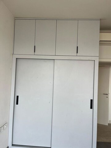 Furnished Amenities in 3 BHK Apartment at Ireo The Corridors, Sector 67a – for Rent