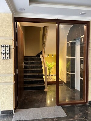 Staircase in 3 BHK Builder Floor at Unitech Greenwood City Apartment, Sector 45 – for Rent
