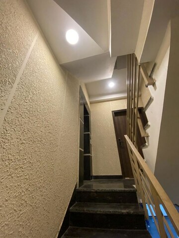 Staircase in 3 BHK Builder Floor at Unitech Greenwood City Apartment, Sector 45 – for Rent