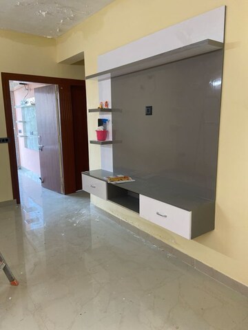 Room in 2 BHK Apartment at Bedarwals Sixty Three Golf Drive, Sector 63a – for Rent