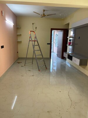 Room in 2 BHK Apartment at Bedarwals Sixty Three Golf Drive, Sector 63a – for Rent