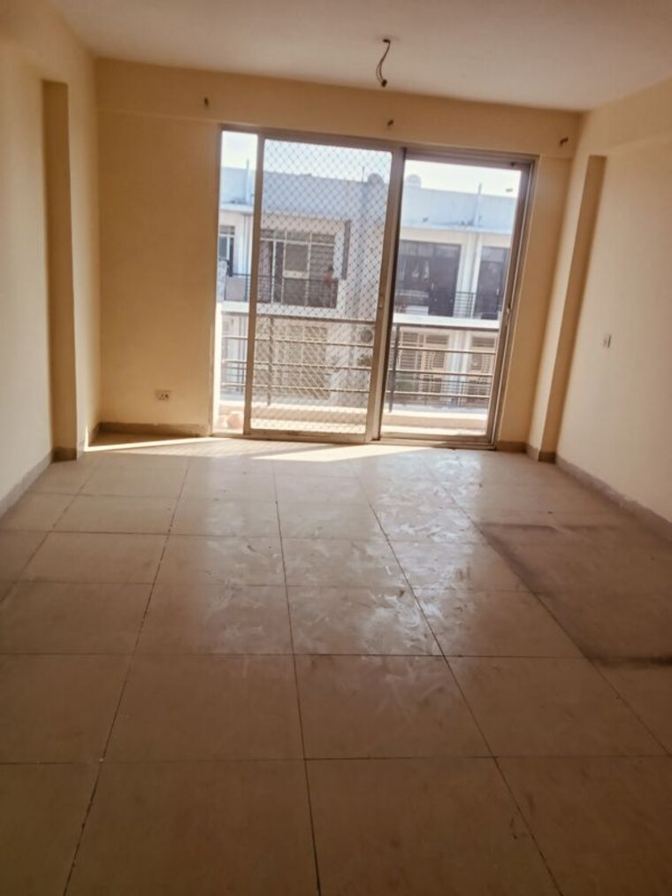 Room, wave-dream-homes 2 Bedroom 808 Sq.Ft. Apartment In Wave City Ghaziabad 9855301