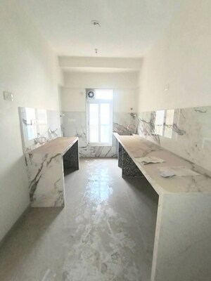 Building Lobby in 2 BHK Apartment at Smruti CHS Vile Parle East, Vile Parle East – for Rent